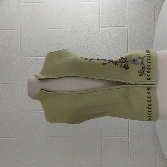 Sigrid Olsen embroidered Vest, size L - Picture 3 of 7